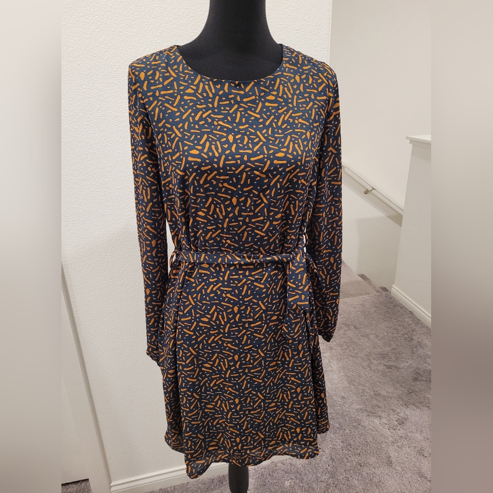 NWOT Kaileigh Dress - Picture 5 of 11